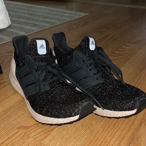 Adidas Ultraboost Pink/Black Sneaker